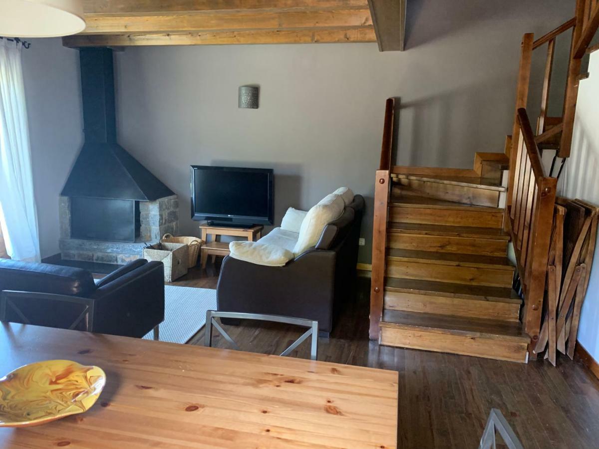 Can Marc De Pi, Bellver De Cerdanya Pi Exterior foto